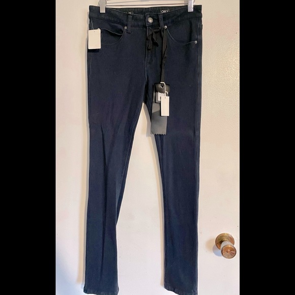 Obey Jeggings - Picture 1 of 4